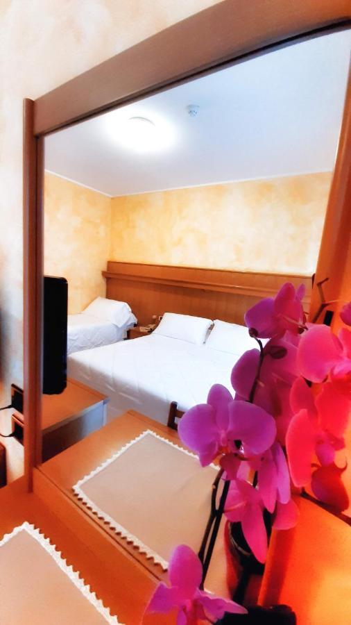 Hotel&Wellness Fra I Pini Lignano Sabbiadoro Exterior foto