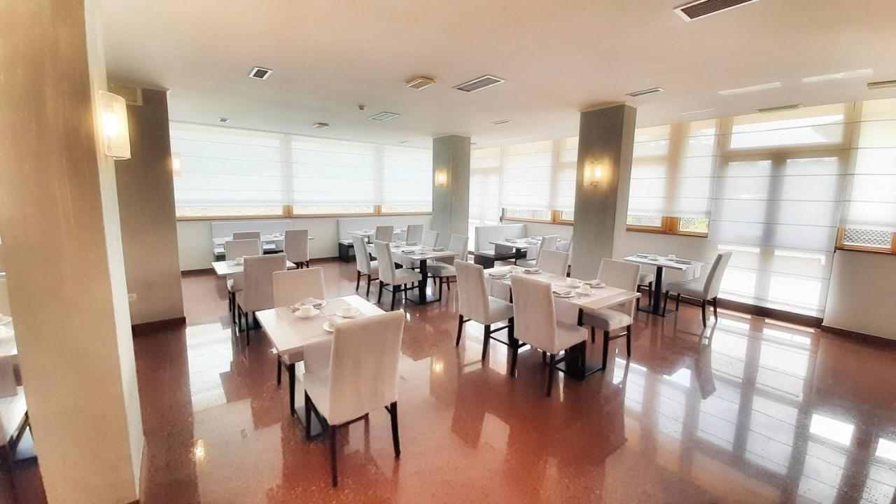 Hotel&Wellness Fra I Pini Lignano Sabbiadoro Exterior foto